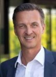 Dr. Ulrich Saurer - Vortand
